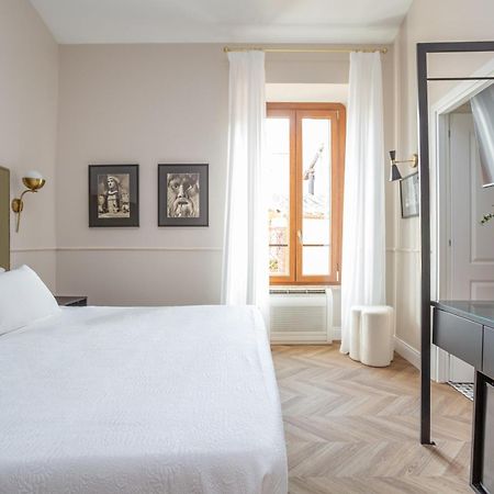 Daplace - La Mongolfiera Rooms In Navona Рим Екстериор снимка