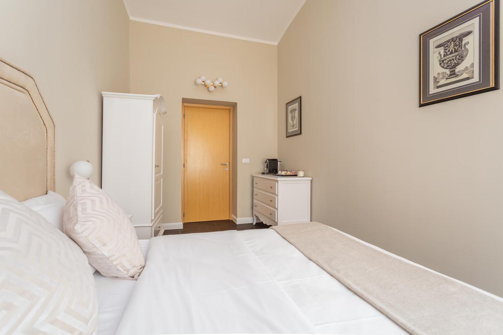 Daplace - La Mongolfiera Rooms In Navona Рим Екстериор снимка