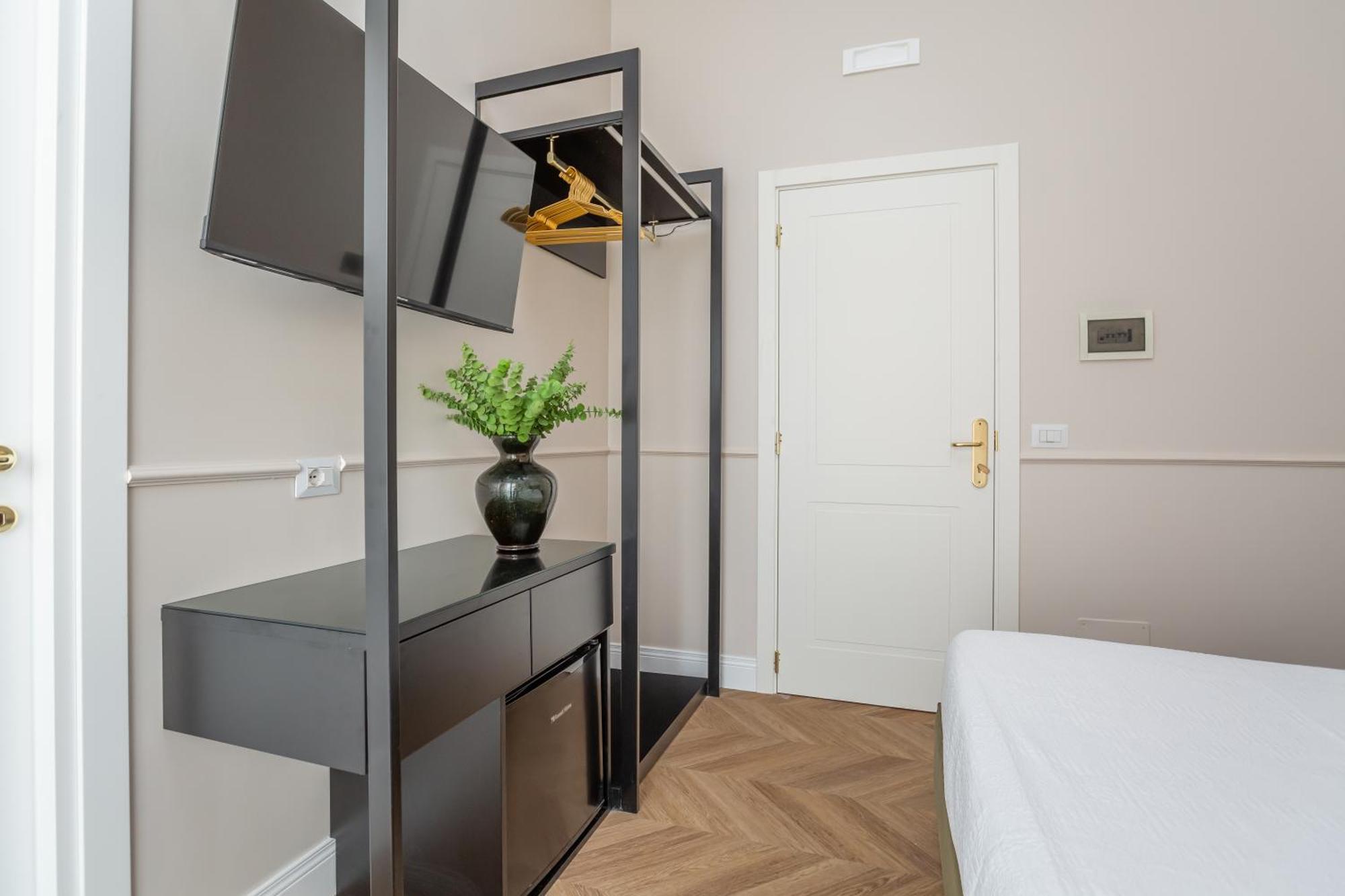 Daplace - La Mongolfiera Rooms In Navona Рим Екстериор снимка